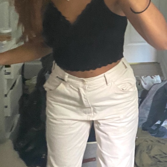 Brandy Melville Cream/White Tammy Cargo Pants - Picture 2 of 6